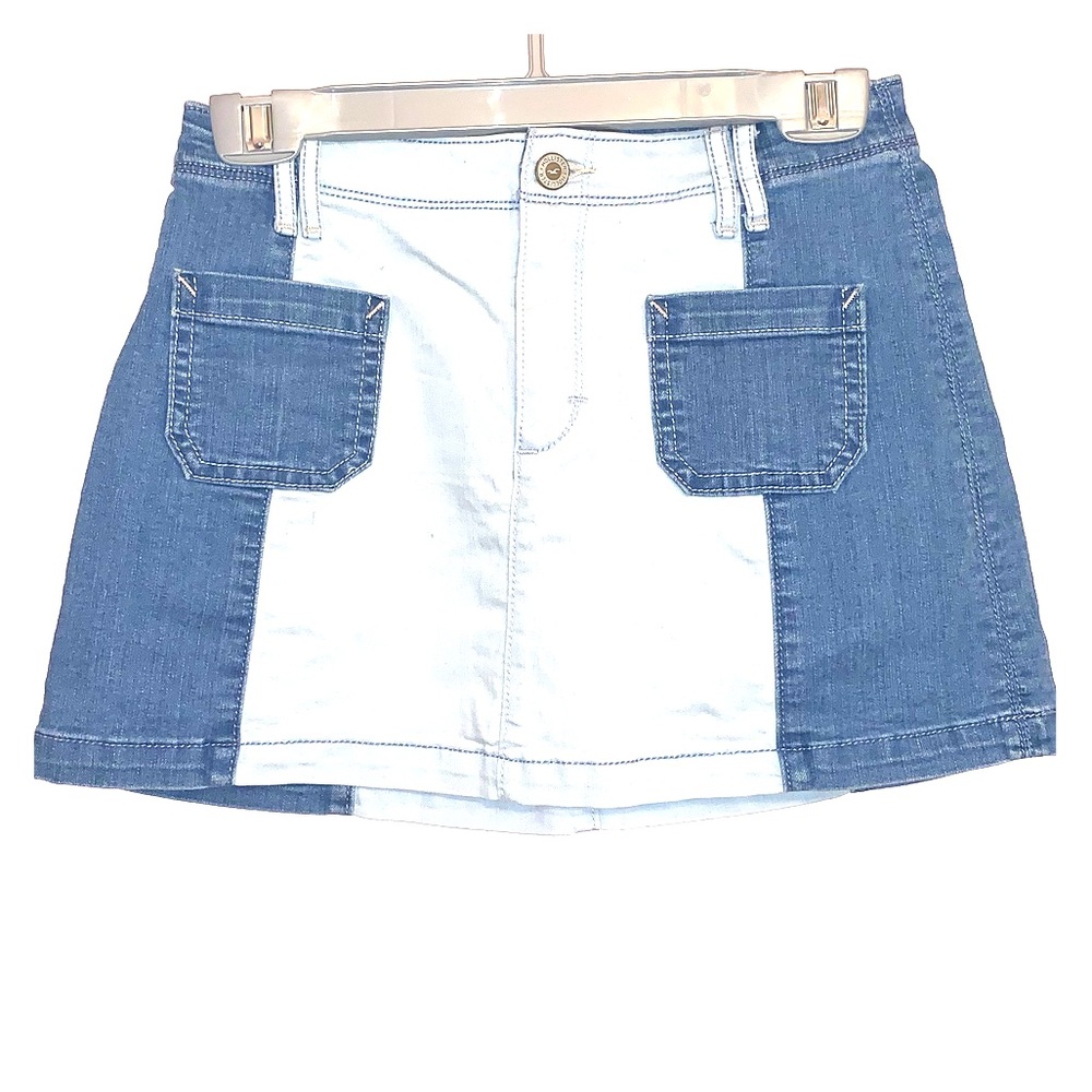 Hollister skirt